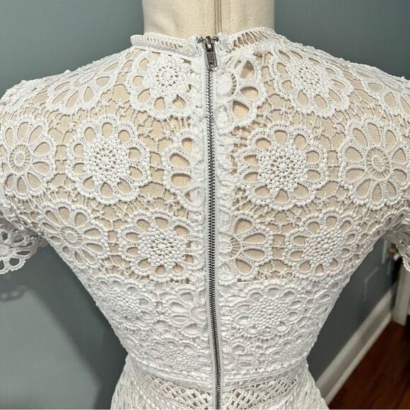 Aqua White Floral Lace Fit & Flare Sheath Dress Size XS - Picture 4 of 7